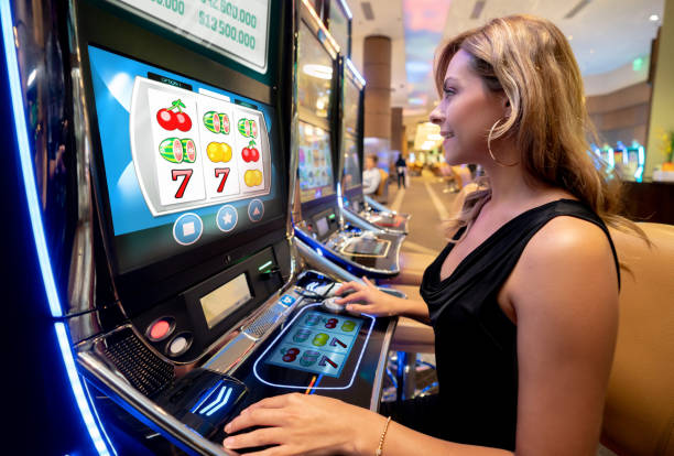 luxurybet88 user Mobile user and Brand